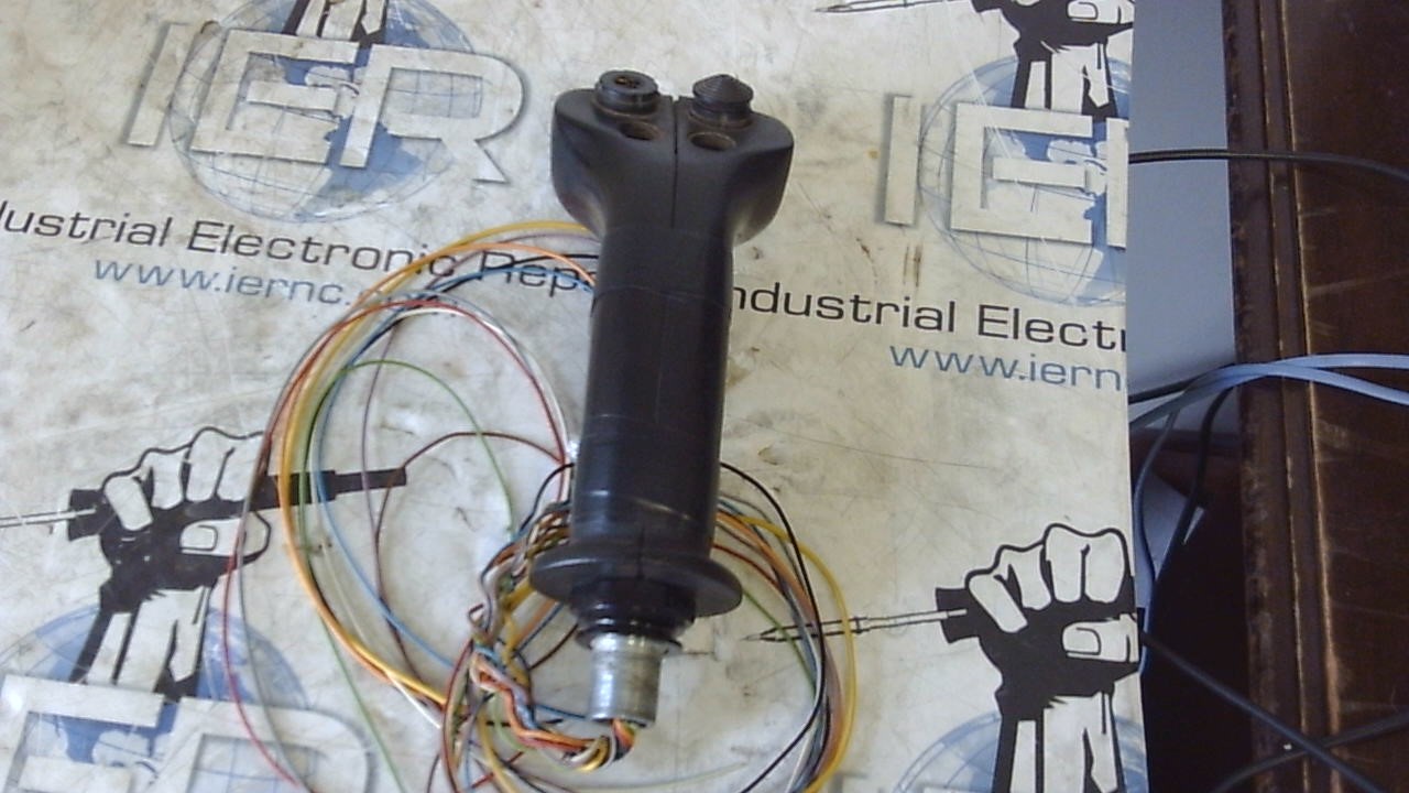 John Deere 040220240011 Joystick controller John Deere 040220240011 ...