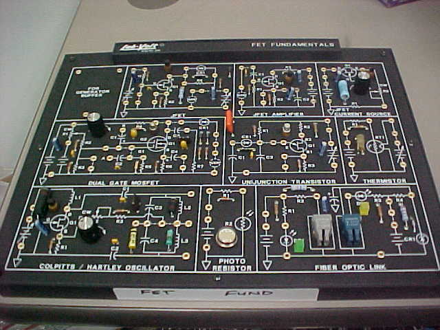 Carte électronique Lab-Volt 91006 -20 Amplificateurs à Transistors - Occasion En état De Marche