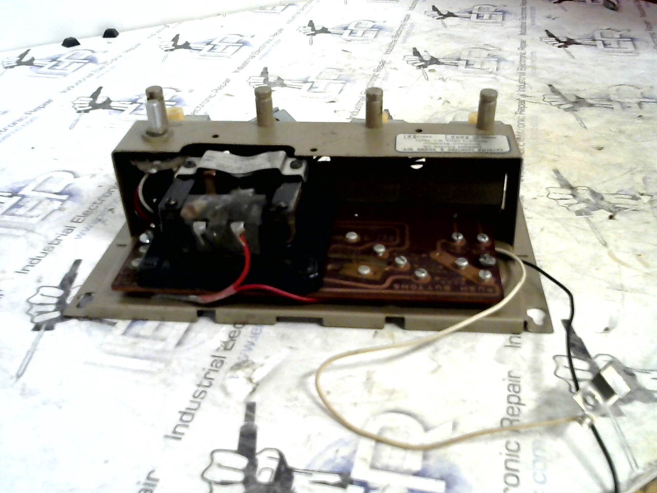 Emerson Rittenhouse C 8633 Door Chime Emerson Rittenhouse C 8633 Door