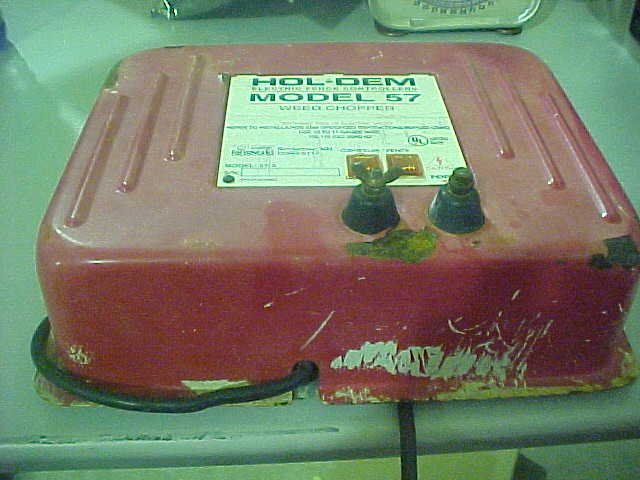 Holdem Model 57 Fence Charger